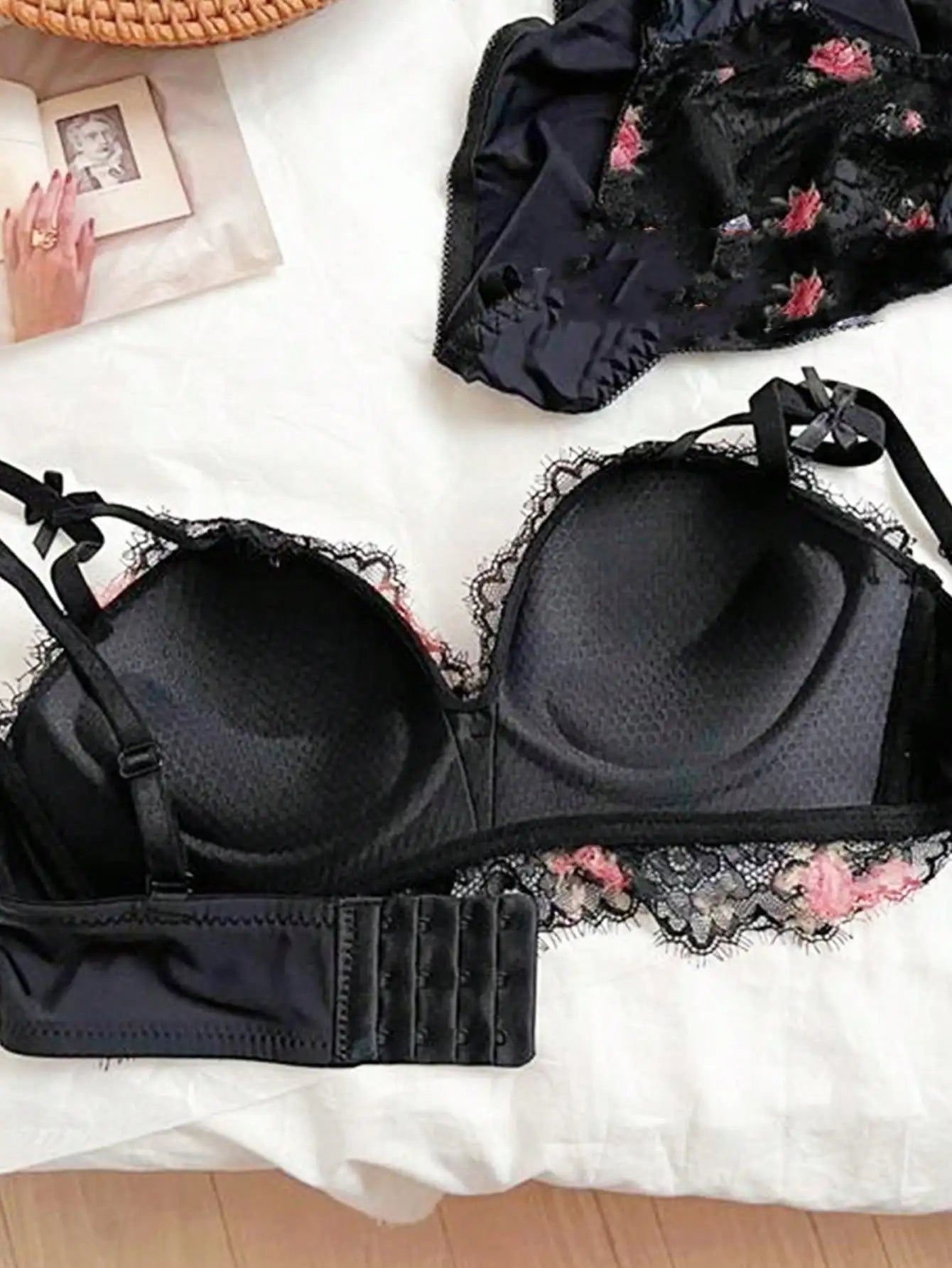 Pure sex gathering lace ladies  bra